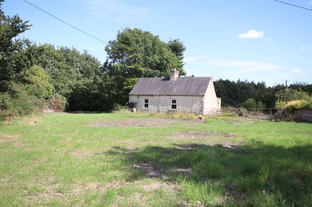 The cottage is located in what is described as a highly desirable residential area within the Calverstown and Narraghmore district.