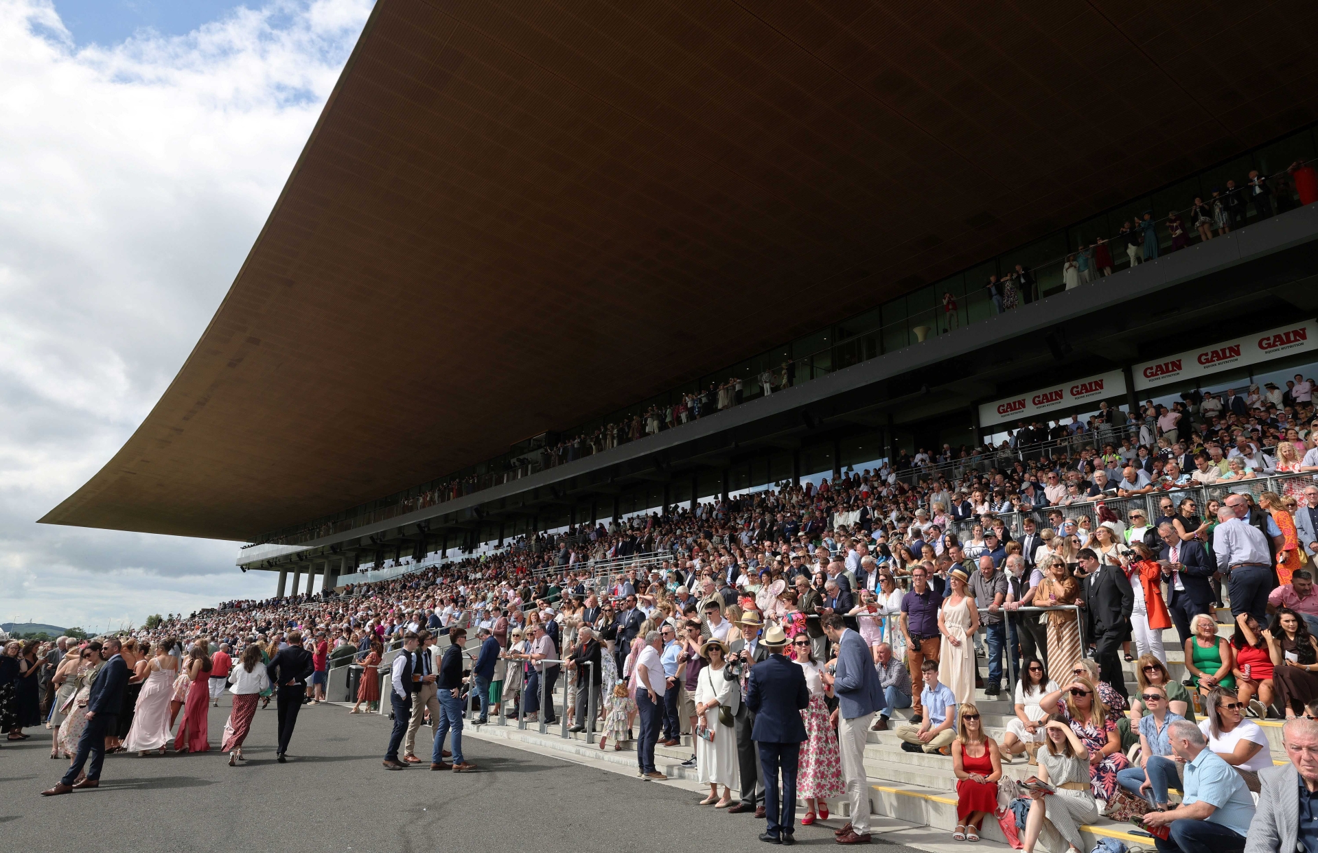 Derby weekend crowds up on last year for 160th running of famous classic