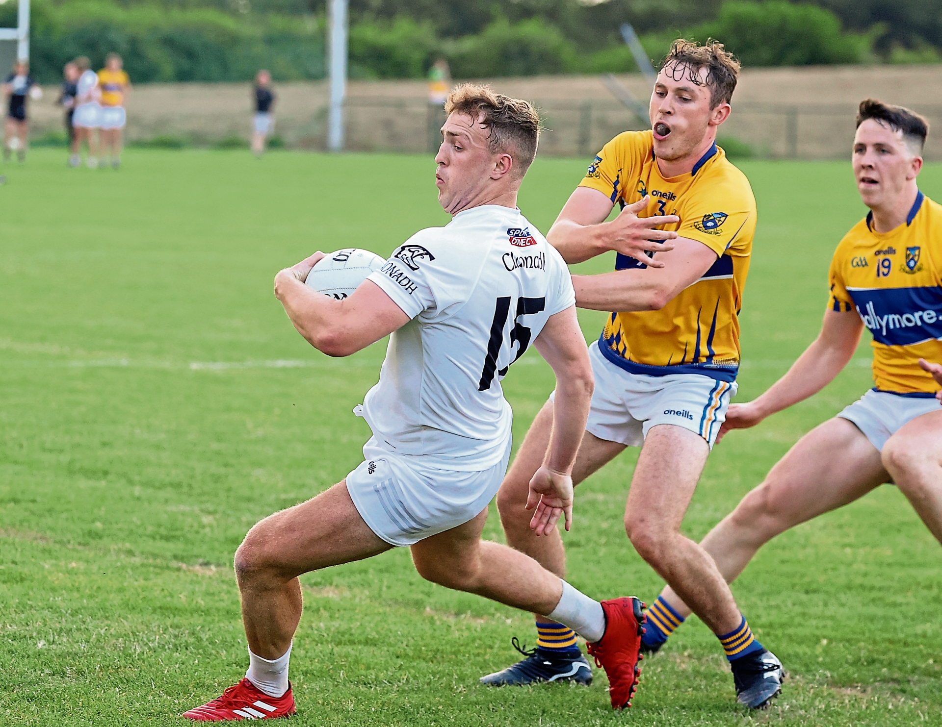 clane-in-full-control-against-confey