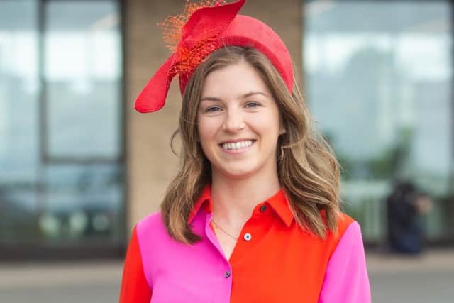The big feature race on Sunday was the Tattersalls Irish 1000 Guineas, which was won by local trainer on the Curragh Dermot Weld with his very fast filly called Homeless Songs, ridden by Limerick jockey Chris Hayes.