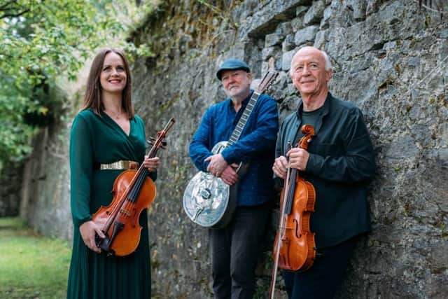 It continued: "Niamh is a fiddle and viola player, composer, and former lead singer with Solas: a founding member of the Irish Memory Orchestra, she is one of the select few who can cross easily between classical and folk.