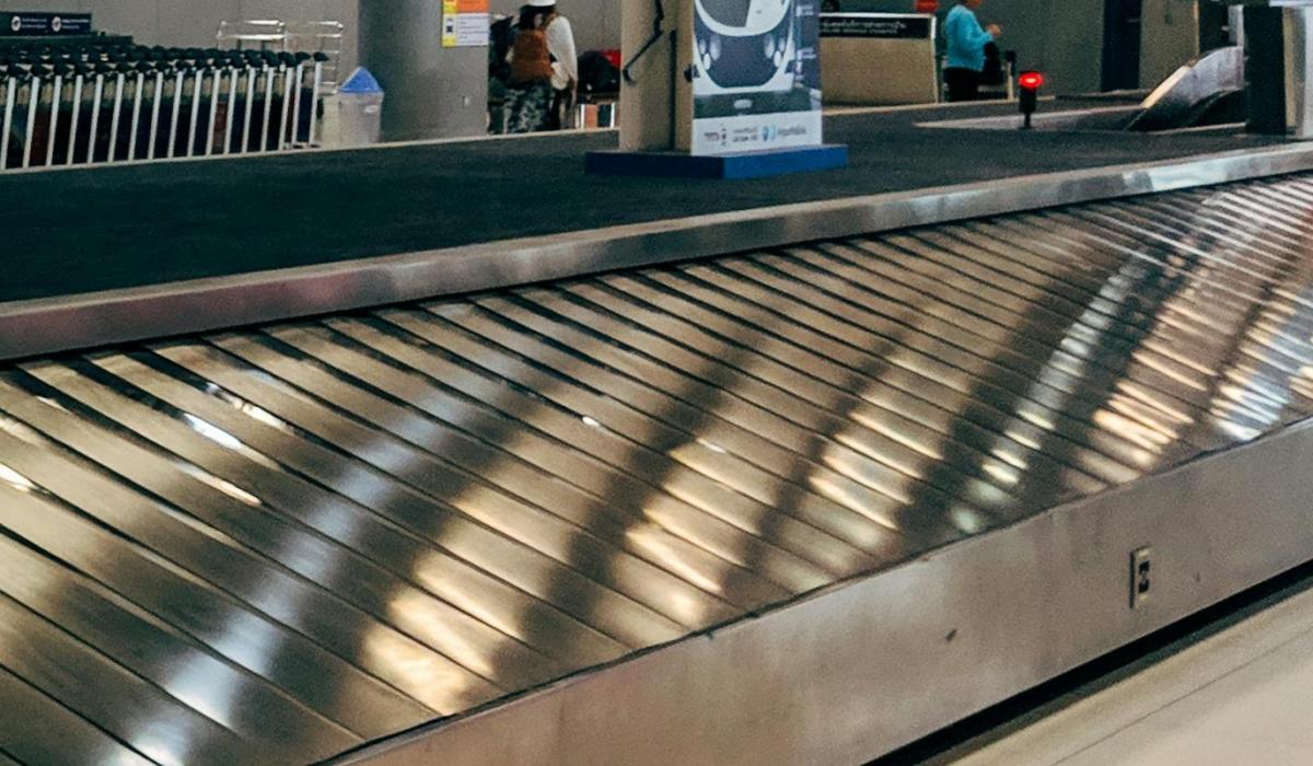 Irish man left suitcase containing just under €600,000 worth of drugs on airport baggage carousel