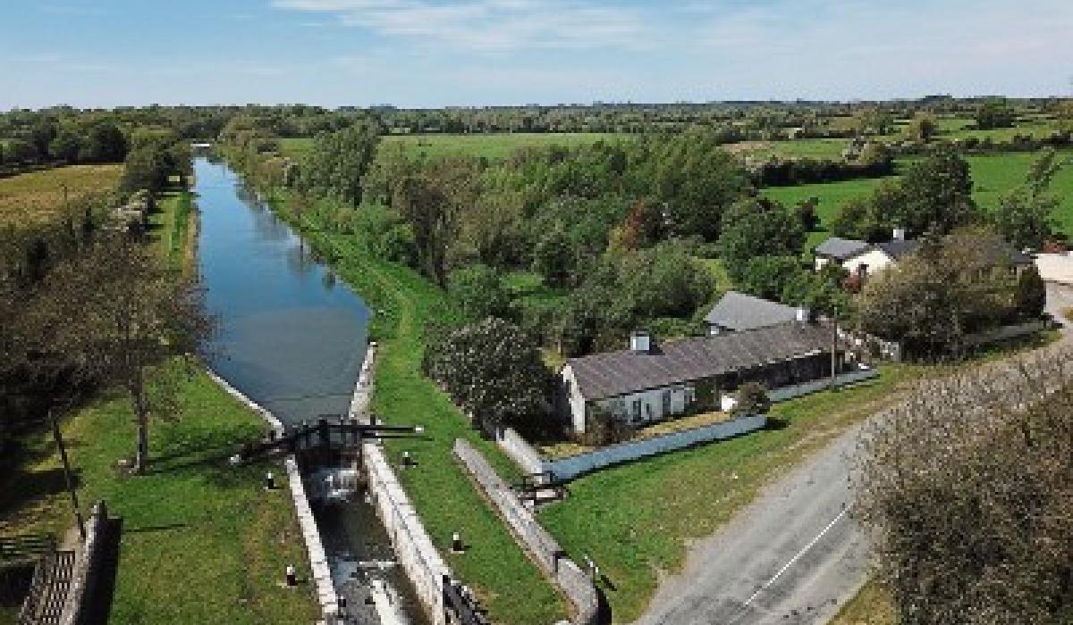 Digby Bridge cottage for sale on the banks of the Grand Canal Kildare