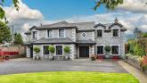 GALLERY: Jaw dropping Kildare mansion on market for over &euro;1.1m