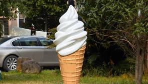 Gardaí investigating theft of giant ice-cream cone from outside shop