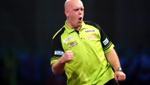 Who are the favourites to win the PDC World Darts Championship?