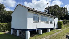 PHOTOS: Kildare people will love this 3-bed holiday home near beach for only €130k!