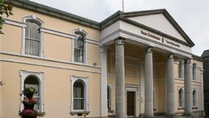 Man who allegedly assaulted his mother punched by another prisoner in Naas court today