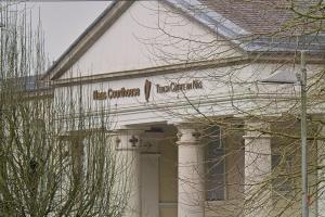 Man arrested over alleged Kildare €4m cocaine haul 'was found lying under bales of hay'