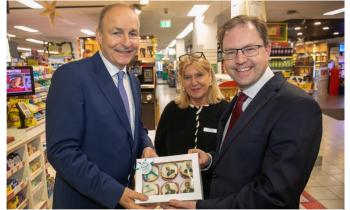 PICTURES: T&aacute;naiste Miche&aacute;l Martin gets warm welcome in Kildare