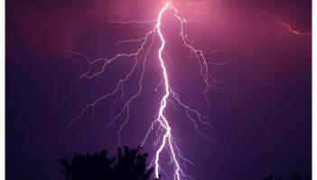 Heavy downpours and thunderstorms could be on the way in latest warning from Met Éireann