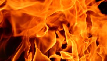 Garda probe launched in Kildare after three vehicles catch fire