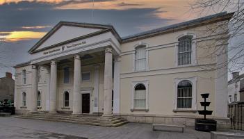 Woman allegedly assaulted by a man who produced a broken bottle, Kildare court claim