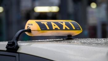 UPDATED: ‘A serious threat to taxi drivers and taxi services’: Uber criticised by Kildare rep over fixed pricing model