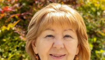 Naas Book Club welcomes renowned Irish author Angie Rowe to celebrate International Women&rsquo;s Day