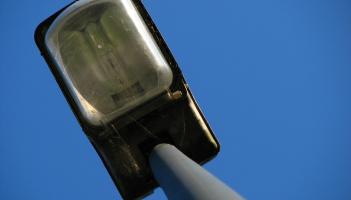 Calls for council to 'immediately' engage with ESB over faulty street lighting