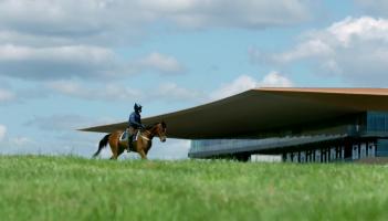 Horse racing in Kildare generates &euro;557m to the economy