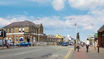 Clarity needed on second bridge for Newbridge, Kildare &ndash; Cllr