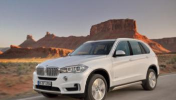 Serious criminals 'with metal doors and BMW jeeps have been given social housing in Kildare'