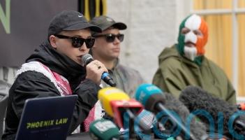 Taoiseach declines to &lsquo;get involved in ping pong&rsquo; between Starmer and Kneecap