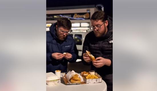 The pair behind Food Twins: Unfiltered recently visited Johnnies Fish & Chips, sharing their experience with followers on social media.