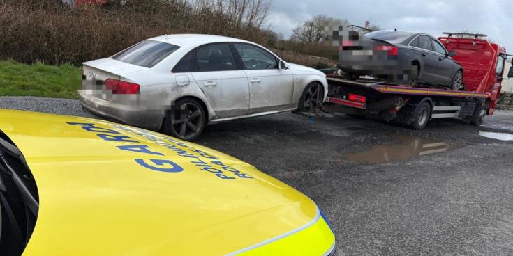 10 vehicles and four fake driving licences seized at garda checkpoints in Kildare