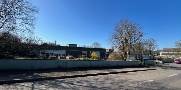 Former derelict Kildare national school on 1.28 acres for sale for &euro;250,000