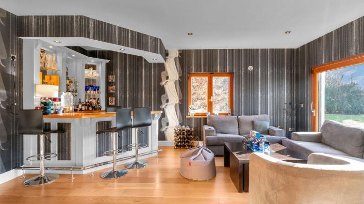 GALLERY: Take a peak at this &euro;1.3m Kildare home with own bar, games and cinema room