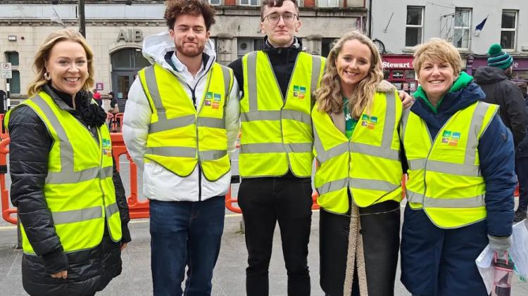 B&iacute;onn si&uacute;lach sc&eacute;alach &ndash; sc&eacute;al Anna