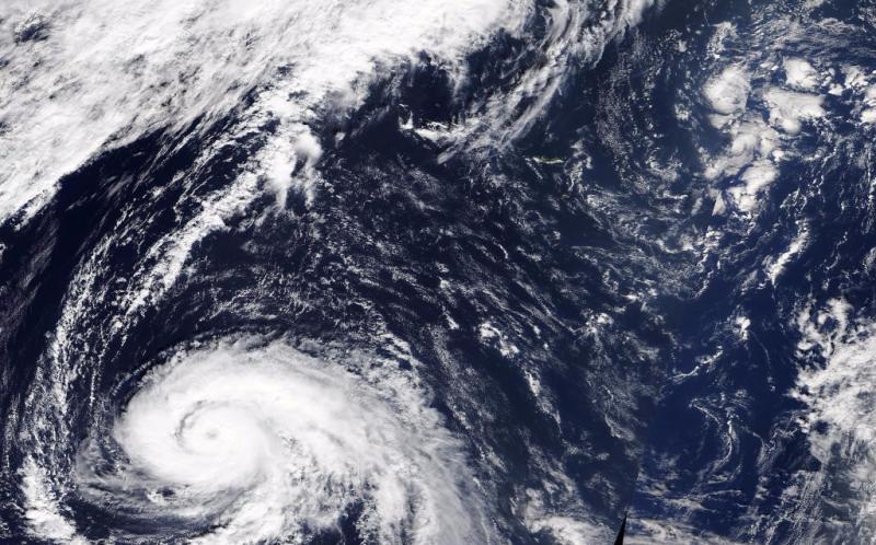 Hurricane Ophelia: What to do if the power goes out