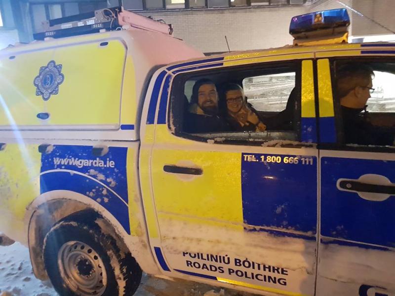 Kildare couple praise gardai and paramedics for giving them a dig out to hospital to welcome baby girl