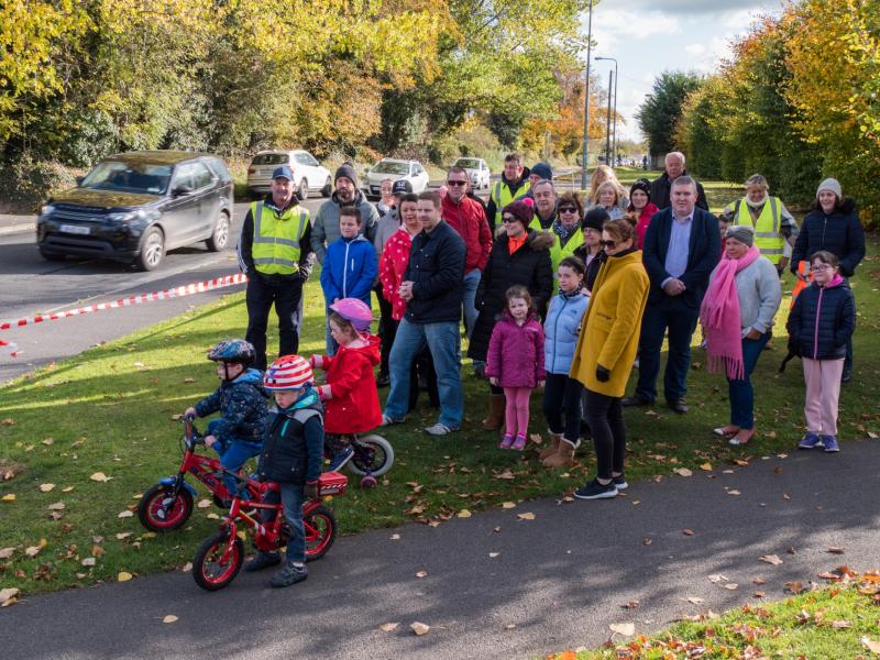 Residents fear someone will be injured unless pedestrian crossing is installed on busy Newbridge road