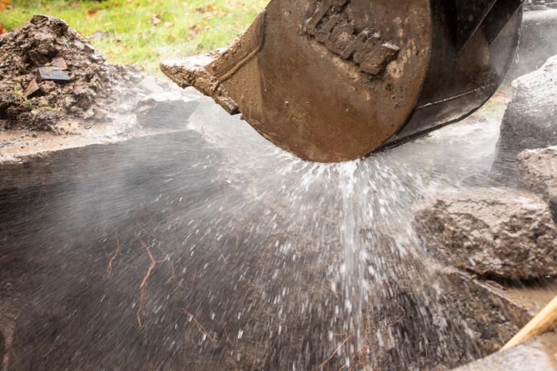 Works to restore water supply in Leixlip continue following major pipe burst
