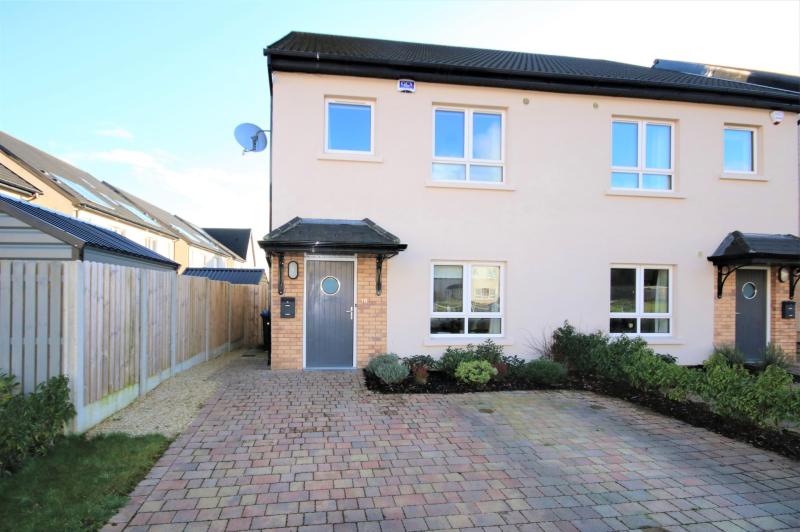 Threebed home in new development for sale in Kildare town for under €