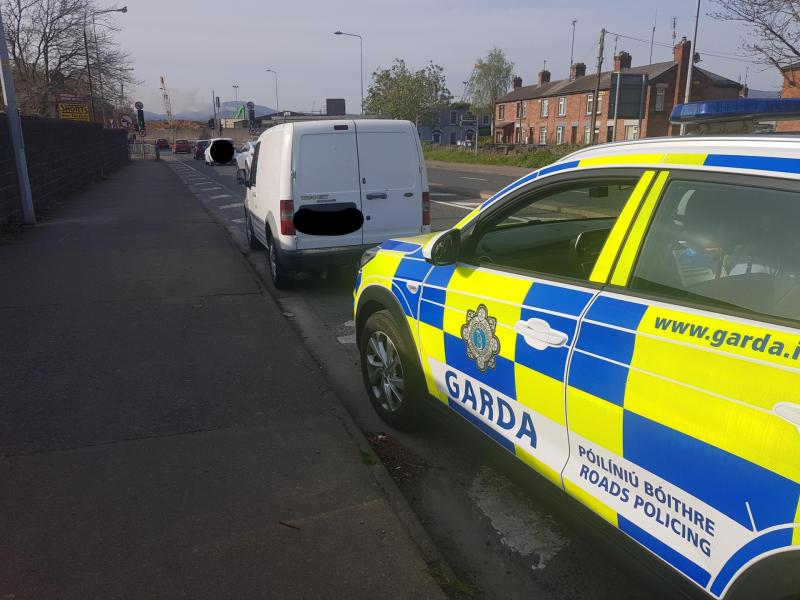 Over 25 Kildare motorists detected for 'distracted driving'