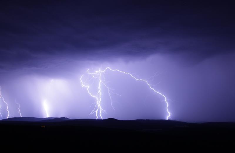 WEATHER: Thunderstorm warning for counties in Leinster and Munster on final day of heatwave