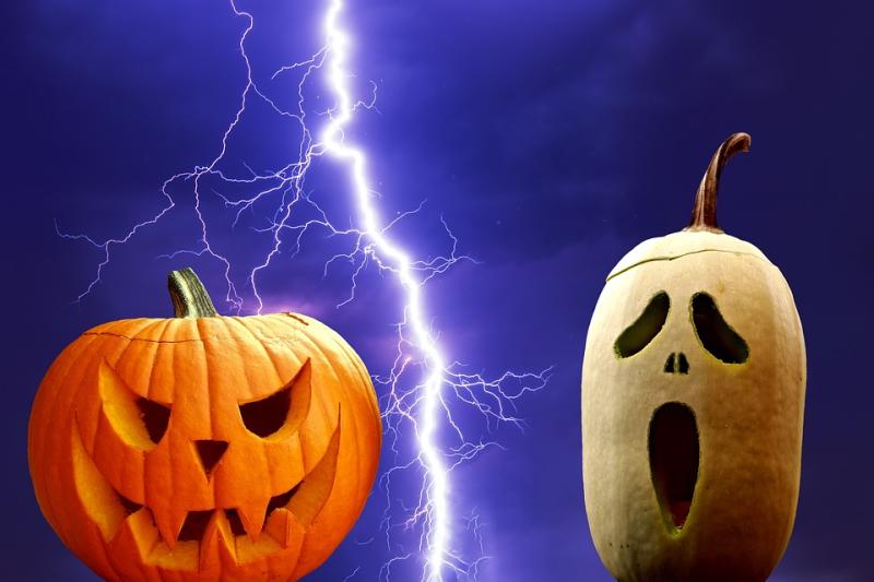 Met Éireann puts Ireland on alert for a howling Halloween weather weekend