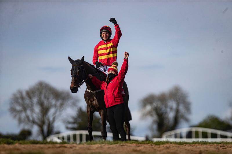 Dream return for Klassical in Ladbrokes Stayers' Hurdle Kildare Live