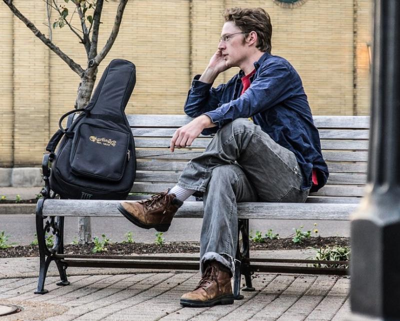 Plans for more park benches and bicycle stands in Newbridge 