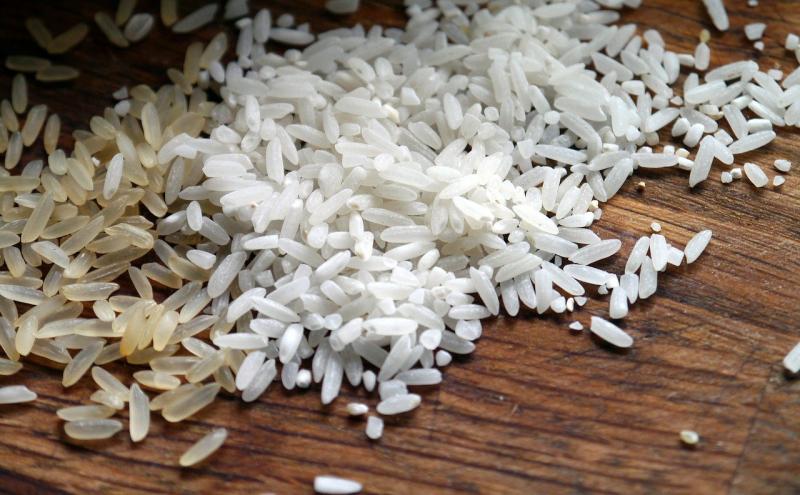 ALERT: Irish supermarket chain pulls rice from shelves over wood fragment fears