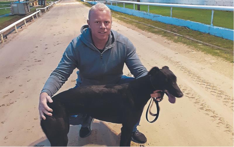 Kildare Greyhound Racing News: Tilly and Devon win in style