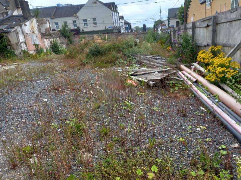 Long derelict pub site on main street in Kildare comes under fire