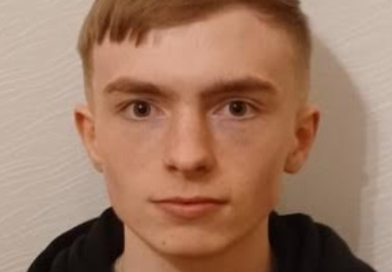 Gardaí seek public assistance in finding 17 year old boy missing 6 days
