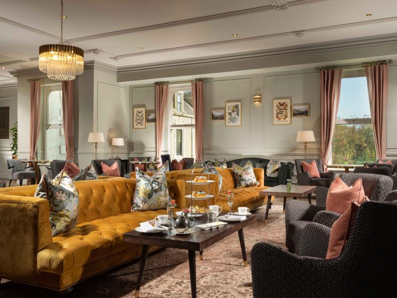 KILDARE: Stylish refurbishment of Killashee Hotel unveiled at a glitzy reception 