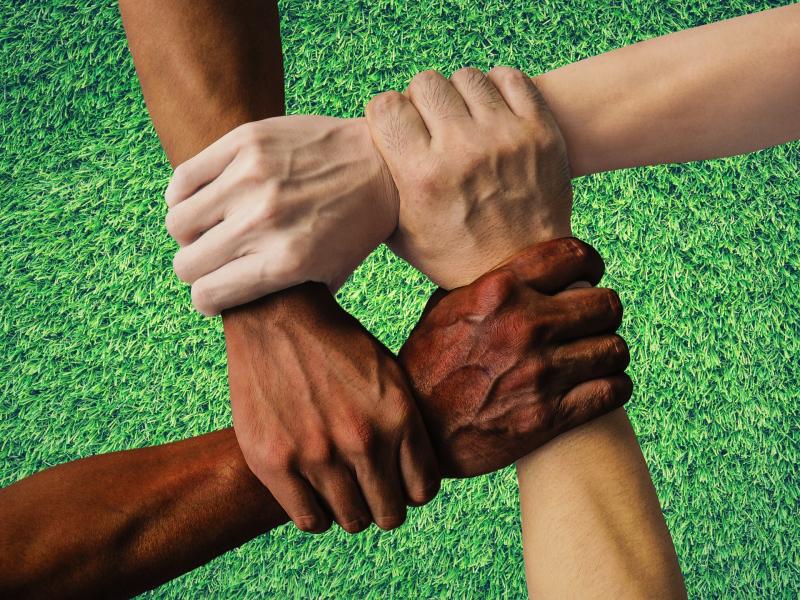 People in Kildare asked to wear red this Friday as part of anti-racism initiative