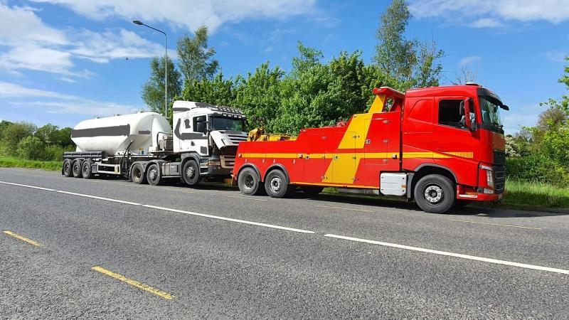 Gardaí seize HGV ‘with numerous dangerous defects’ in North Kildare