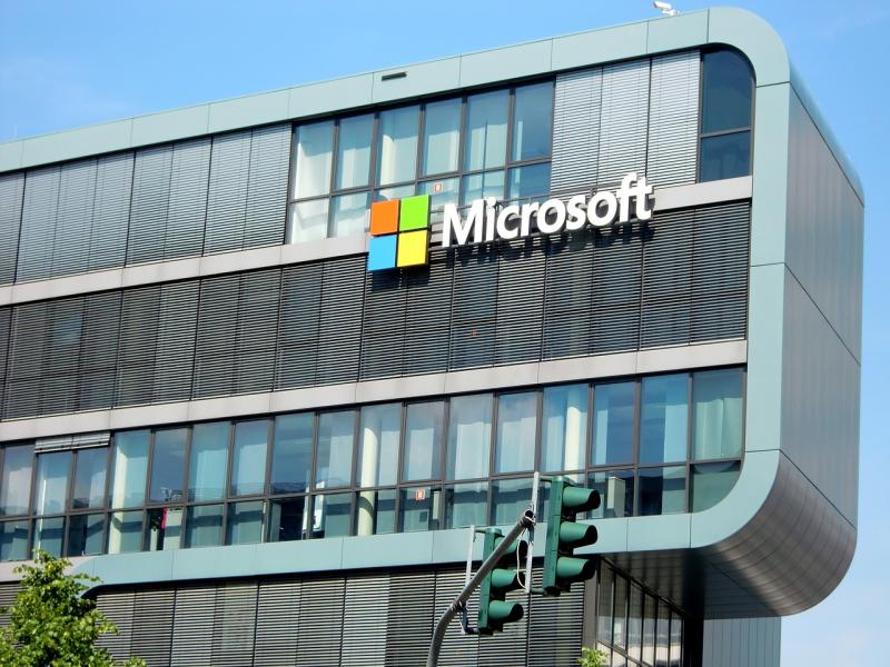 LATEST: Microsoft reveals plans for major data centre in Kildare  with "large number" of jobs 