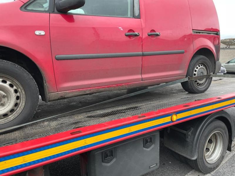 Untaxed van with defective brakes and gears being driven by intoxicated driver seized by Kildare gardaí