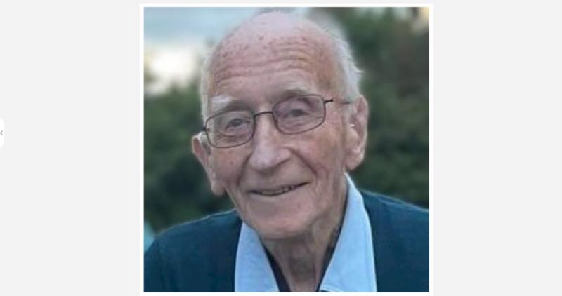 Retired shopkeeper behind famous shop in Newbridge is laid to rest 