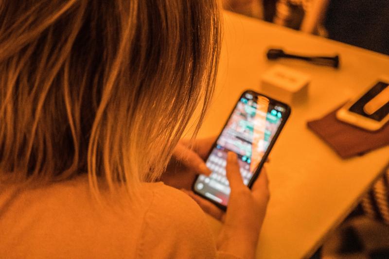 POLL: Should children in primary school own a smartphone?